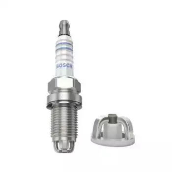 Свеча зажигания BOSCH 0 241 235 752 Audi 100/A2-A8, VW Golf/Passat 1.4-2.8 93-03