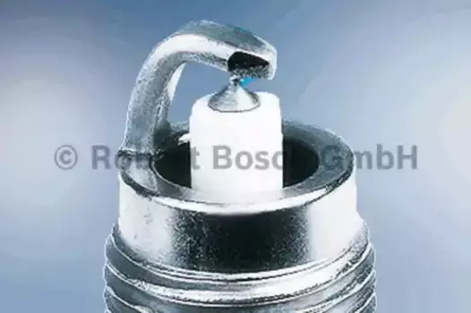 Свеча зажигания BOSCH 0 242 235 764 VW Golf/Bora 2.3 V5/2.8 V6, Skoda Octavia 1.4/2.0 99>