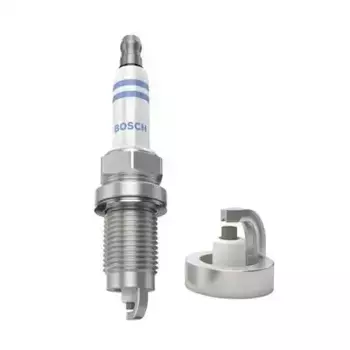 Свеча зажигания BOSCH 0 242 235 984 VW Bora/Golf/Passat/Sharan/T4 1.0-2.8i 98>
