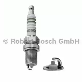 Свеча зажигания BOSCH 0 242 245 536 Alfa Romeo 155 1.7T 93-96/ 164 2.0T 92-98, Seat Ibiza 1.7 91-93