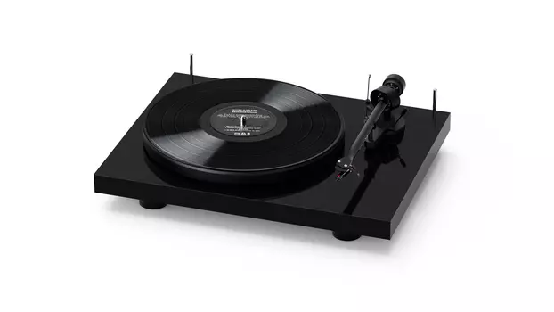Проигрыватель винила PRO-JECT DEBUT III PHONO HG Black OM5e, черный
