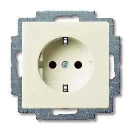ABB BJB Basic 55 Беж Розетка с/з с защитными шторками
