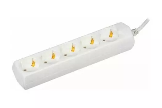 Удлинитель Generica У05, 5-розеток, 1.5 м, белый (WYP10-10-05-D15-Z-G)