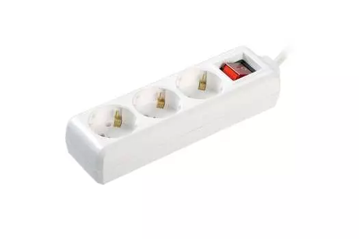 Удлинитель IEK У03К, 3-розетки, 1.5м, бежевый (WYP10-16-03-01-ZK-17)
