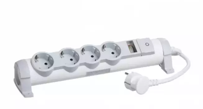 Удлинитель Legrand 4X2К+З, 4-розетки, 3м, белый (694643)