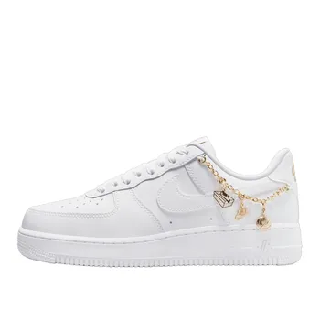 Женские кроссовки Air Force 1 LX