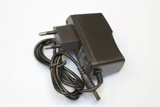 Источник питания 12V, 1A для гирлянды "Роса" LED-DD