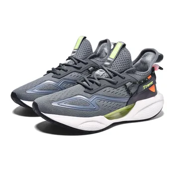 Men s shoes spring 2025 new fly-woven breathable running shoes men s trend men s casual sports shoes 39 белый