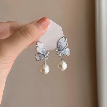 GemChic женские серьги, милые вставки из циркона с имитацией жемчуга, серьги-бабочки, серьги-гвоздики, модные украшения на день рождения, Рождество, подарок