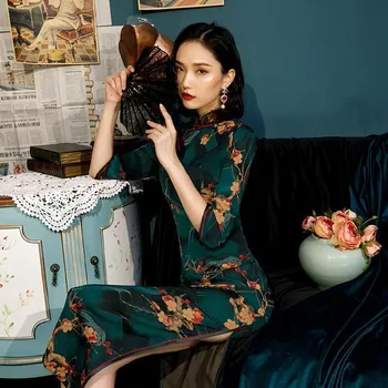 Cheongsam Ретро-китайский стиль Темпераментное платье Cheongsam с короткими рукавами