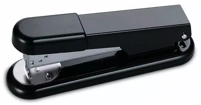 Степлер Kw-Trio 5860blck 24/6 (30листов) черный 50скоб металл закрытый/открытый