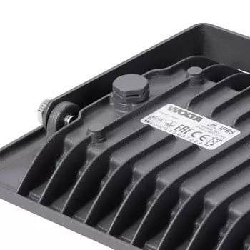 Прожектор светодиодный WOLTA WFL-50W/06 50Вт 5700К IP65