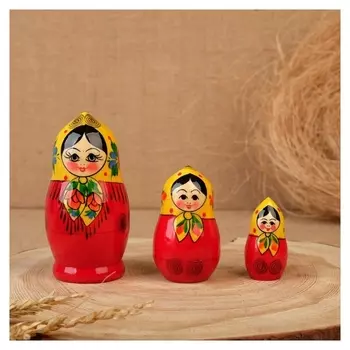Матрешка "Грушенька-2", 11 см, 3 кукольная