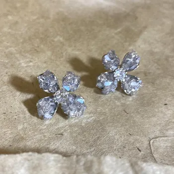 Женские серьги GemChic, изысканные серьги-гвоздики с иглами, серьги с имитацией циркона, цветы, крутые ювелирные изделия на день рождения, Рождество, подарок