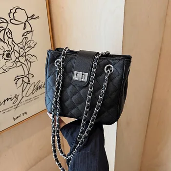 Autumn and winter new diamond chain high-end small square bag fashionable and versatile single shoulder casual messenger bag белый