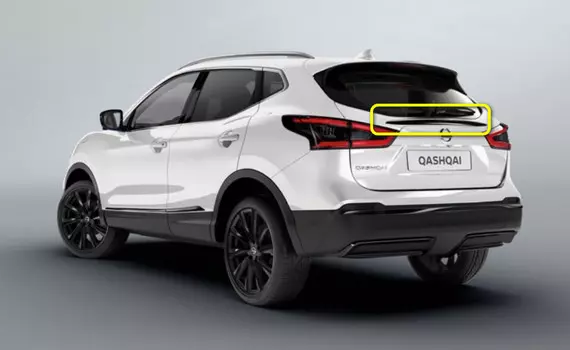 Накладка под заднее стекло (черная) Nissan KE791HV57N для Nissan Qashqai 2019 -