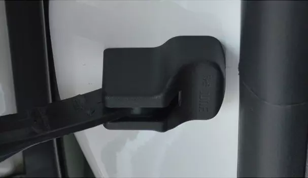 Накладки на ограничители дверей для Volkswagen Tiguan (2007 - 2016)