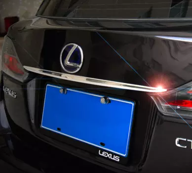 Накладки на багажную дверь хромированные для Lexus CT 2013 -