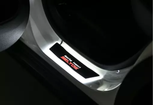 Накладки на пороги LED для КИА Селтос ( KIA Seltos ) 2020
