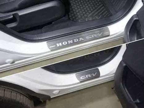Накладки на пороги TCC HONCRV17-08 Honda CR-V 2017-
