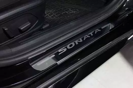 Накладки на пороги TCC HYUNSON20-09 Hyundai Sonata 2020-