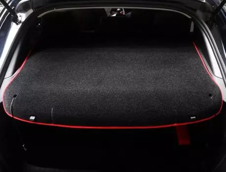 Накладка в багажник (черно-красная) Fengte FNG00112 для Mazda CX-30 2020-