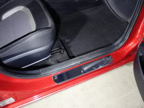 Накладки на дверные пороги (лист зеркальный) 2шт Компания ТСС KIACEED13-04 KIA Ceed 2012 - 2015