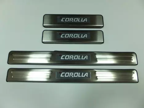 Накладки на дверные пороги с логотипом и LED подсветкой (нержавеющая сталь) JMT 25157 Toyota Corolla 2013 - 2018