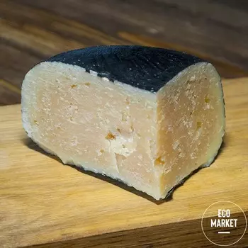 Сыр Marsental Турне выдержанный из козьего молока ~ 200 г (0.2 кг)