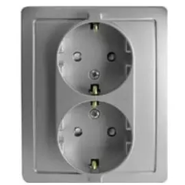 Розетка Simon 1590456-033 двойная с заземлением 2*2Р+Е без шторок, винт.зажим,16А, 250В, алюминий