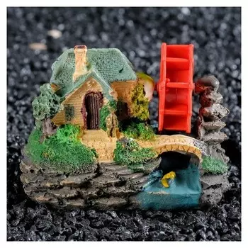 Распылитель "Домик у реки", 9 х 6 х 6,5 см