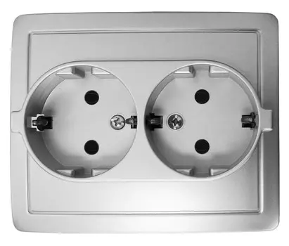 1590456-033 Розетка двойная с заземлением Schuko, винтовой зажим, 16А 250В, алюминий Simon 15