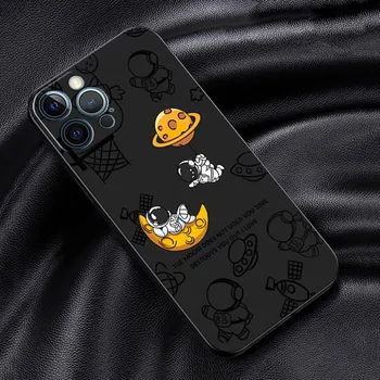 Чехол для Apple iPhone 14 13 11 12 Pro 7 XR X XS Max 8 Plus 6 6S SE 2022 13Pro, черный мягкий телефон, милый мультяшный космонавт iPhone 14 Pro Max