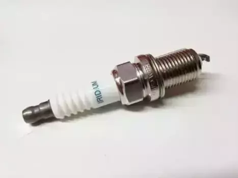 Свеча зажигания TOYOTA / LEXUS 90919-01184 Toyota Avensis/Celica/Corolla/Yaris 1.3/1.4/1.6/1.8/2.2 >90