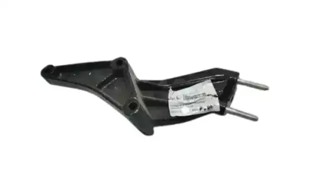 T111001411 КРОНШТЕЙН ДВИГАТЕЛЯ Tiggo (прав.) CHERY / EXEED