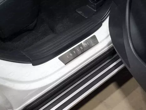 Накладки на задние пороги (лист шлифованный надпись Infiniti) 2шт Компания ТСС INFQX5018-05 Infiniti QX50 2018-