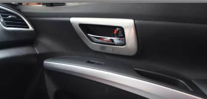 Накладки на салонные ручки матовые для SX4