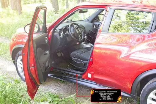 Накладки на внутренние пороги передних дверей Русская Артель Nissan Juke 2015-