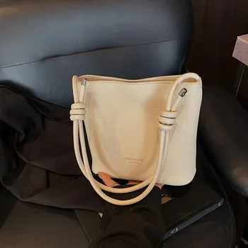 Fashion bucket bag women s new spring and summer versatile shoulder bag commuter messenger bag