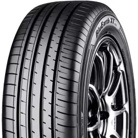 Шина Yokohama BluEarth-XT AE61 235/55 R17 103W