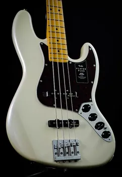 Бас-гитара Fender Player Plus Jazz Bass цвета Olympic Pearl с сумкой Dlx Gig Bag Player Plus Jazz Bass in Olympic Pearl w/ Dlx Gig Bag