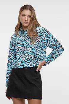 Блузка-рубашка oversize укороченная с принтом