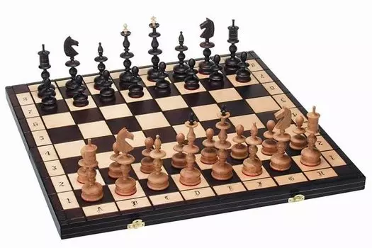 Шахматы "Старая Польша" (Польша, дерево, 58х29х7см), Madon