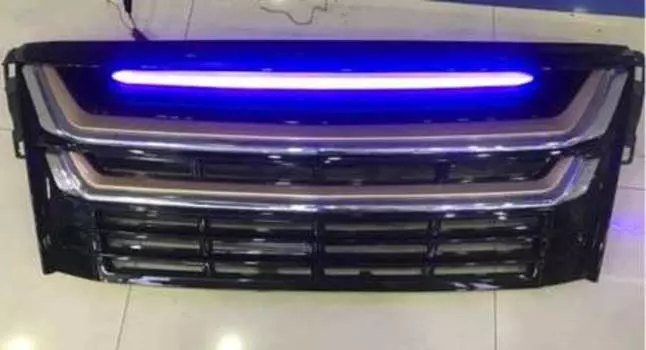 Решетка радиатора с подсветкой Dallon DAL00181 для Toyota Vellfire 2008-2019