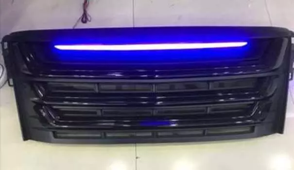 Решетка радиатора с подсветкой Dallon DAL00182 для Toyota Vellfire 2008-2019