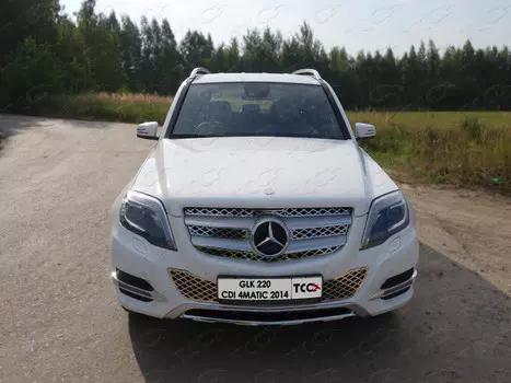Решетка радиатора верхняя (лист) Компания ТСС MERGLK220D14-02 Mercedes GLK-Class 2012 - 2015