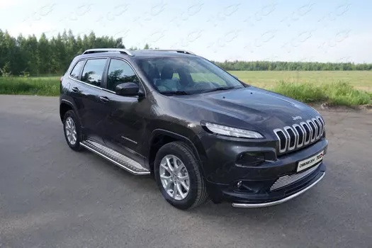 Решетка радиатора 12 мм (Sport, Longitude, Limited) Компания ТСС JEEPCHER14-03 Jeep Cherokee 2014-