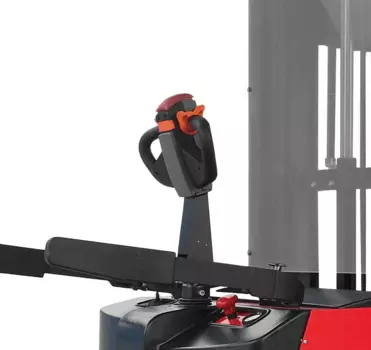 Самоходный электрический штабелер Prolift SDK1536 li-ion