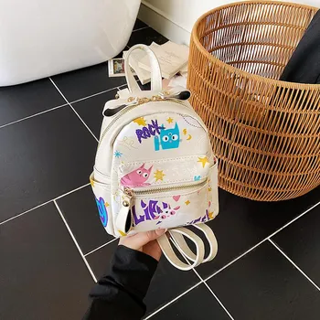 Street trend hand-painted bear backpack new fashion casual graffiti mini backpack tide