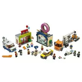 Конструктор LEGO City Town Открытие магазина по продаже пончиков 60233